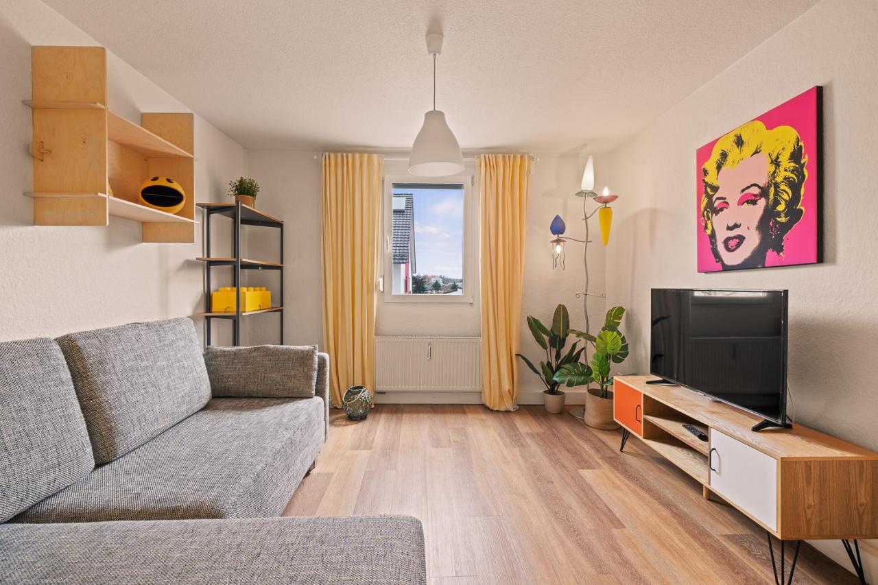 Farbenfrohe Altbauwohnung, Top Ausstattung FDH Εξωτερικό φωτογραφία