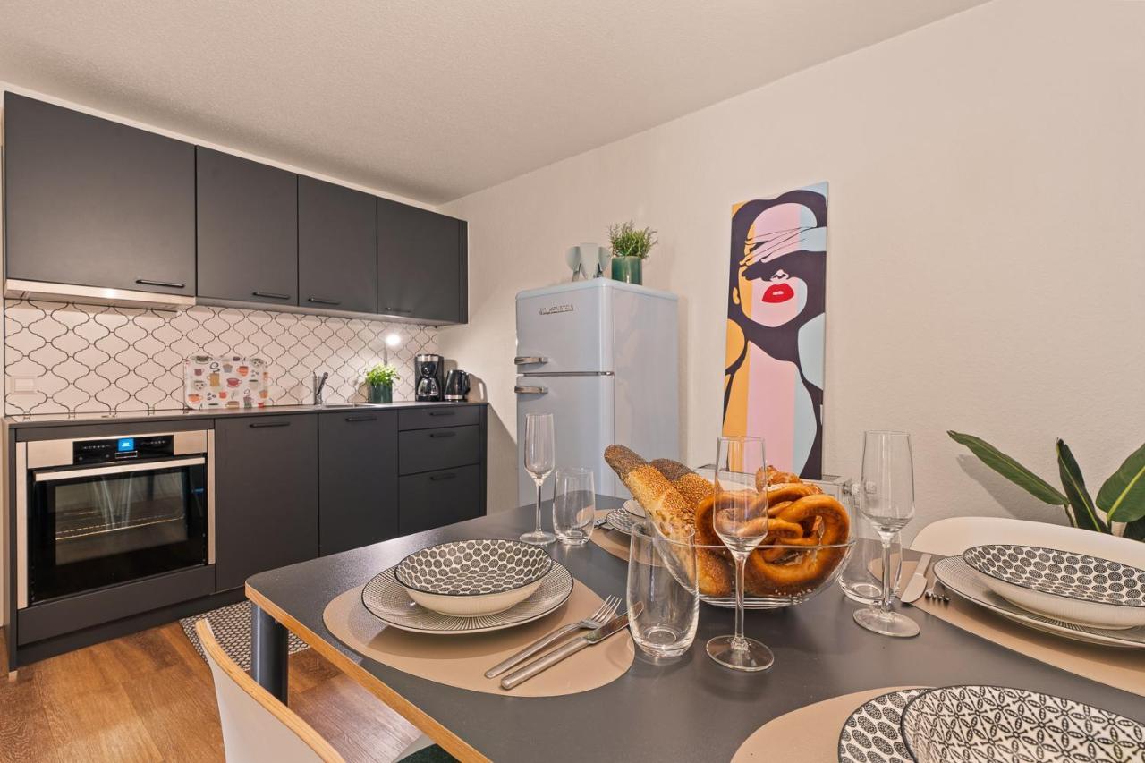 Farbenfrohe Altbauwohnung, Top Ausstattung FDH Εξωτερικό φωτογραφία