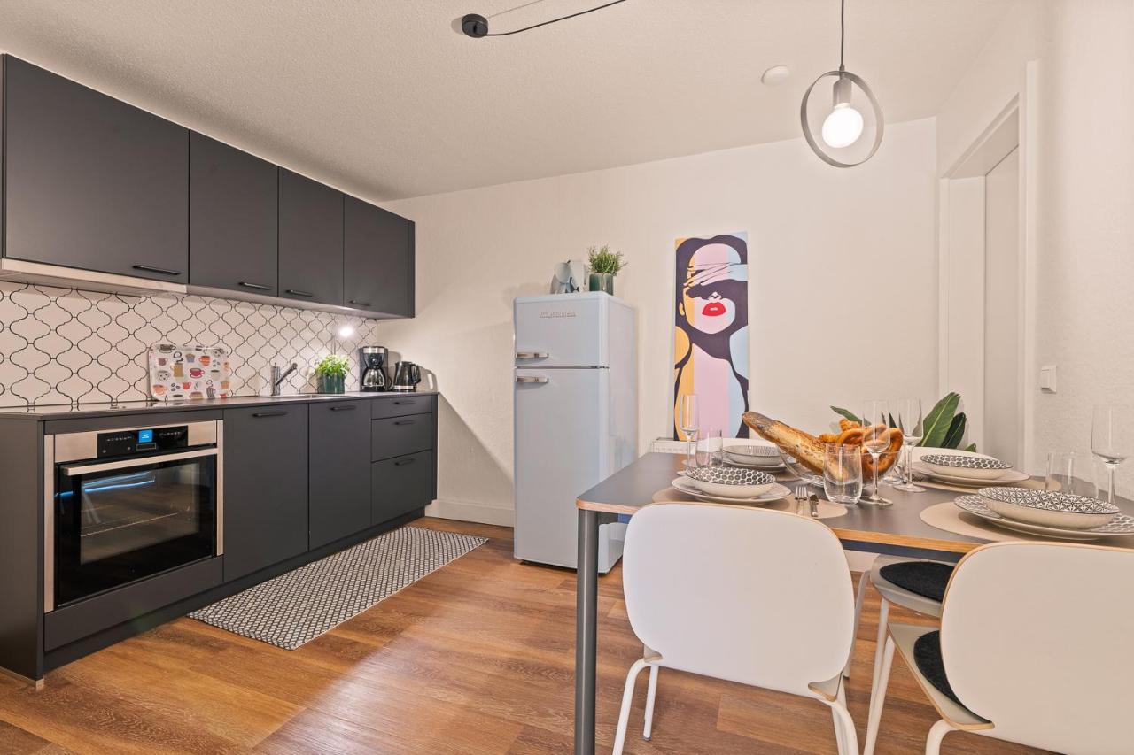 Farbenfrohe Altbauwohnung, Top Ausstattung FDH Εξωτερικό φωτογραφία